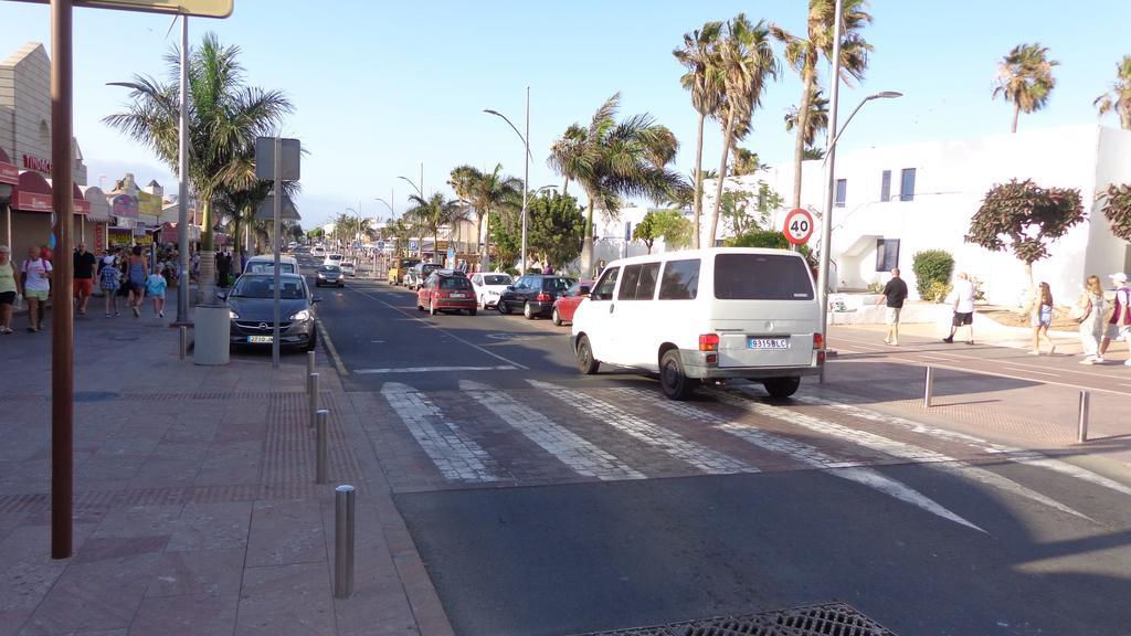 Habitaciones Residencial Corralejo Centro Playa 外观 照片
