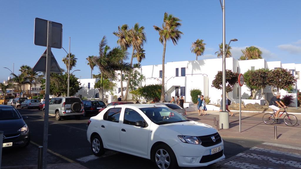 Habitaciones Residencial Corralejo Centro Playa 外观 照片